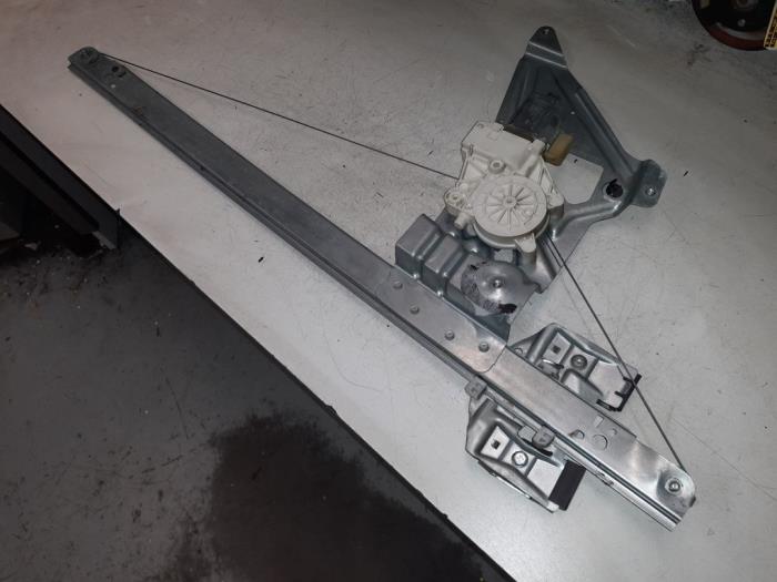 Mercedes Sprinter Ruitmechaniek 2Deurs rechts-voor