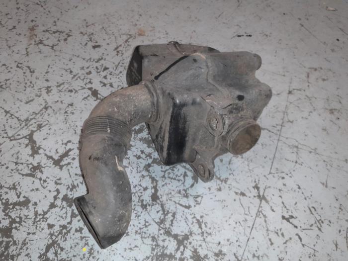 Volkswagen Caddy Resonantiehuis