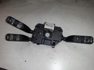 Gebruikte Schakelaar Stuurkolom (licht) Alfa Romeo 159 (939AX) 1.9 JTS 16V Prijs € 55,00 Margeregeling aangeboden door A.T.S. van de Wiel