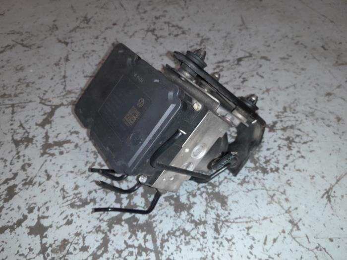 Volkswagen Transporter ABS Pomp