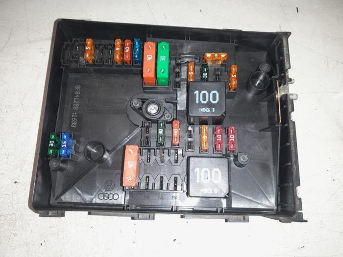 Volkswagen Caddy Zekeringkast