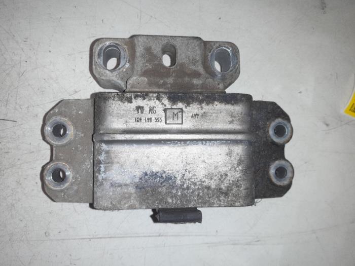 Volkswagen Caddy Motorsteun