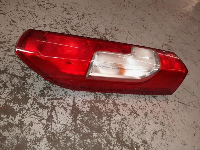 Peugeot Boxer Achterlicht links