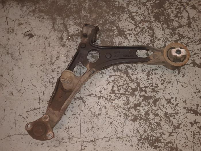 Peugeot Boxer Draagarm links-voor