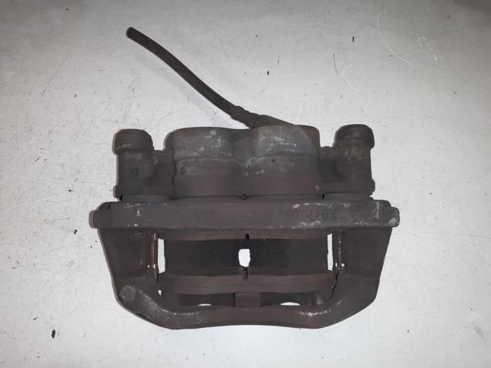 Peugeot Boxer Remklauw (Tang) links-voor