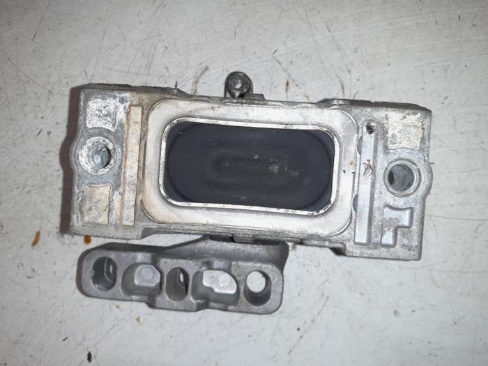 Volkswagen Caddy Motorsteun