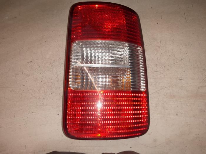 Volkswagen Caddy Achterlicht rechts