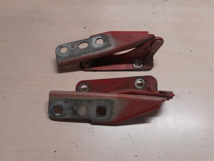 Seat Ibiza Motorkap Scharnier