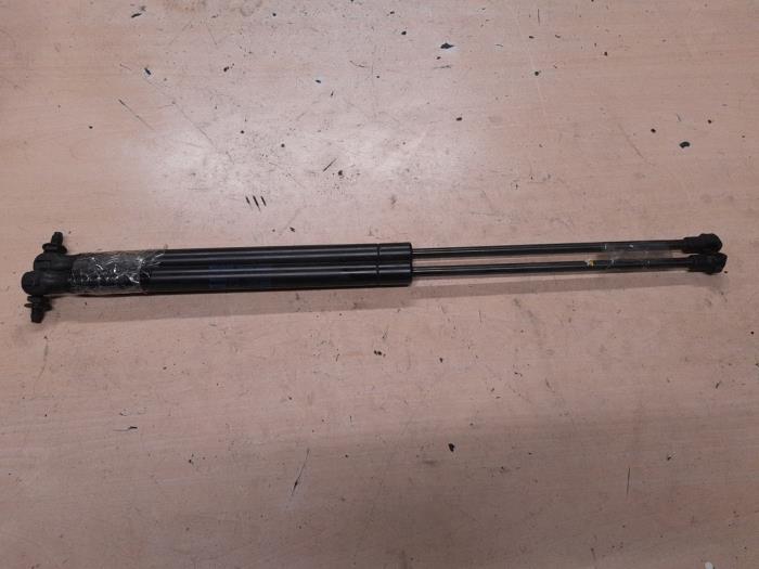 Seat Ibiza Gasdemper links-achter