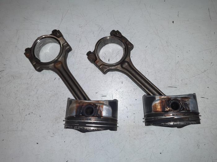 Alfa Romeo 159 Zuiger