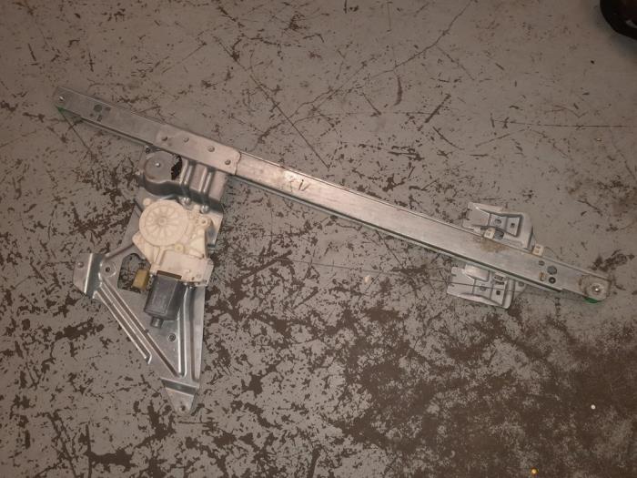 Mercedes Sprinter Ruitmechaniek 2Deurs rechts-voor