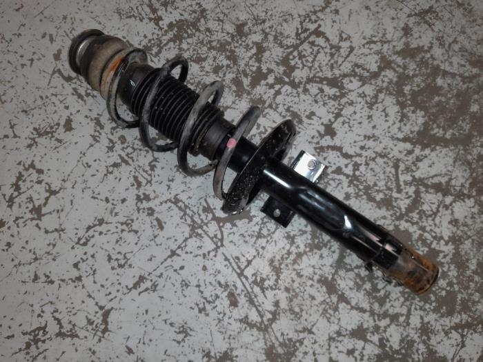 Volkswagen Polo Schokdemperpoot rechts-voor