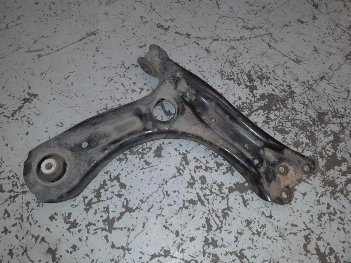 Volkswagen Polo Draagarm rechts-voor