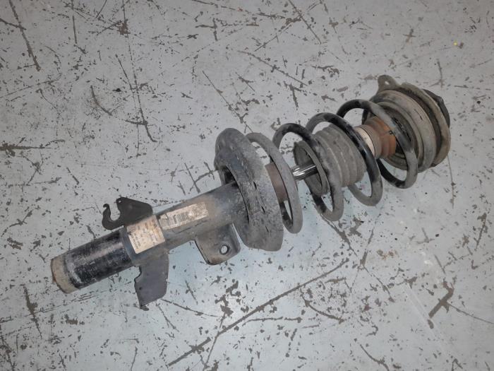 Alfa Romeo Giulietta Schokdemperpoot links-voor