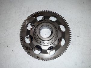 Gebruikte Tandwiel dieselpomp Mercedes Sprinter Prijs € 50,00 Margeregeling aangeboden door A.T.S. van de Wiel