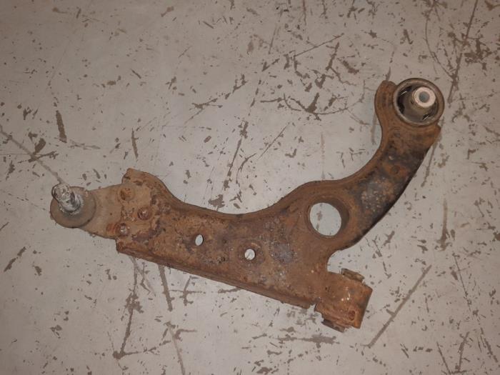 Alfa Romeo Giulietta Draagarm rechts-voor