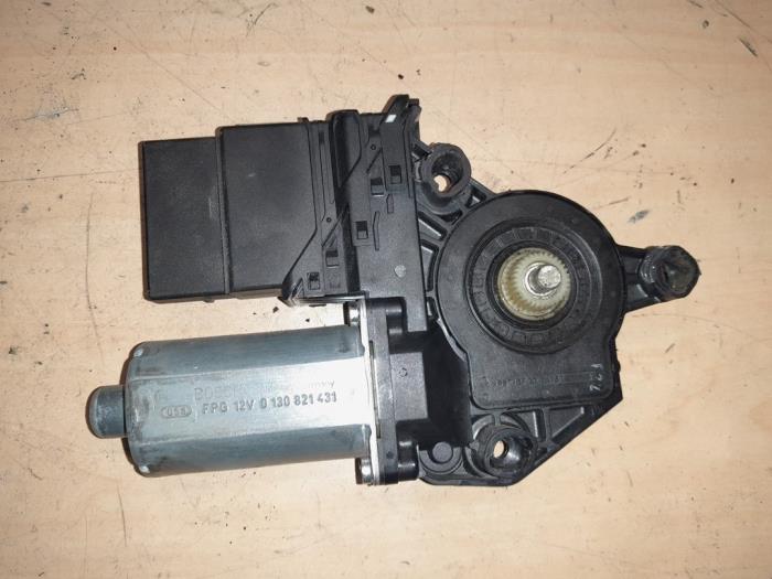 Volkswagen Golf Ruitmechaniek 4Deurs links-achter