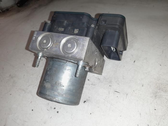 Mercedes Sprinter ABS Pomp