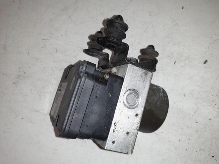 Volkswagen Caddy ABS Pomp