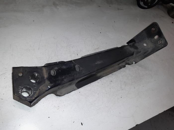Fiat 500 Bumpersteun links-voor