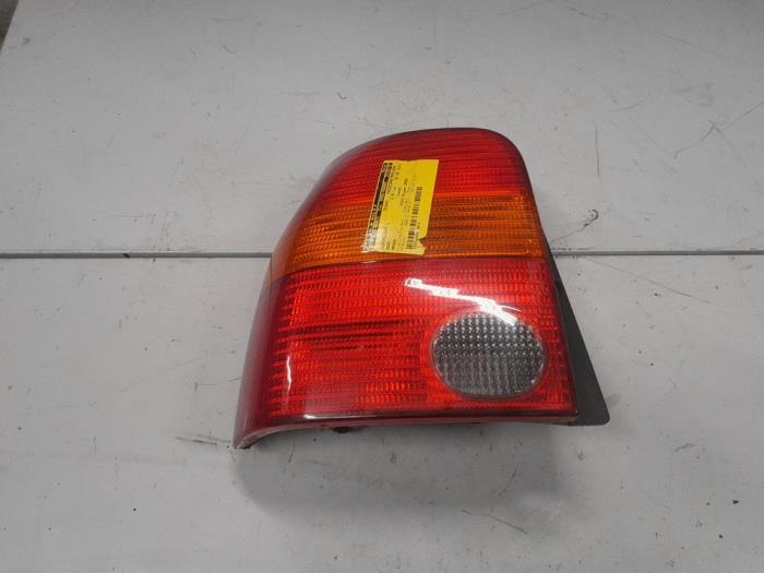 Seat Arosa Achterlicht links