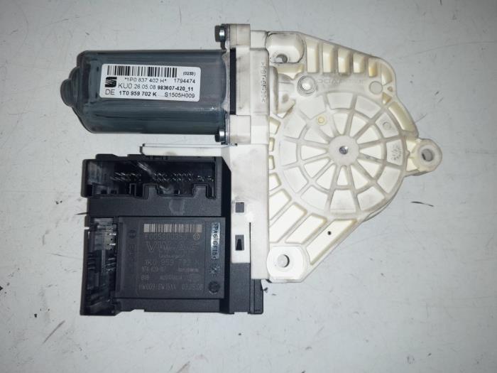 Seat Leon Ruitmechaniek 4Deurs rechts-voor