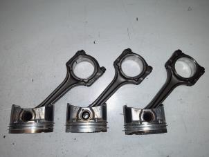 Gebruikte Zuiger Alfa Romeo MiTo (955) 1.4 Turbo 16V Prijs € 145,00 Margeregeling aangeboden door A.T.S. van de Wiel