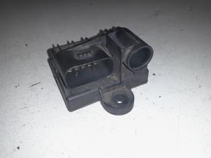 Gebruikte Voorgloei Relais Mercedes Sprinter 3,5t (906.63) 310 CDI 16V Prijs € 30,00 Margeregeling aangeboden door A.T.S. van de Wiel