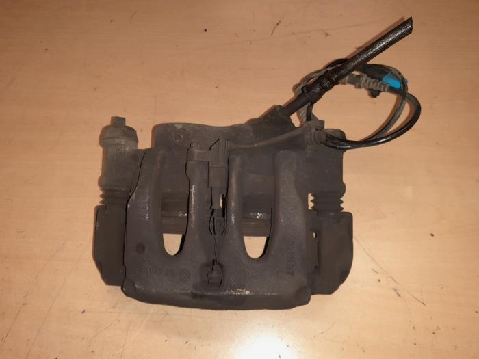 Mercedes Sprinter Remklauw (Tang) rechts-voor