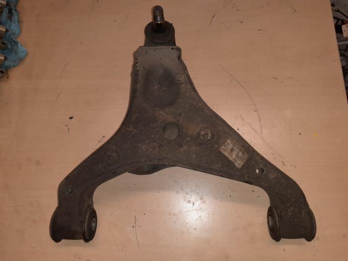 Mercedes Sprinter Draagarm rechts-voor