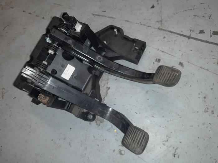 Peugeot Boxer Pedalen Set