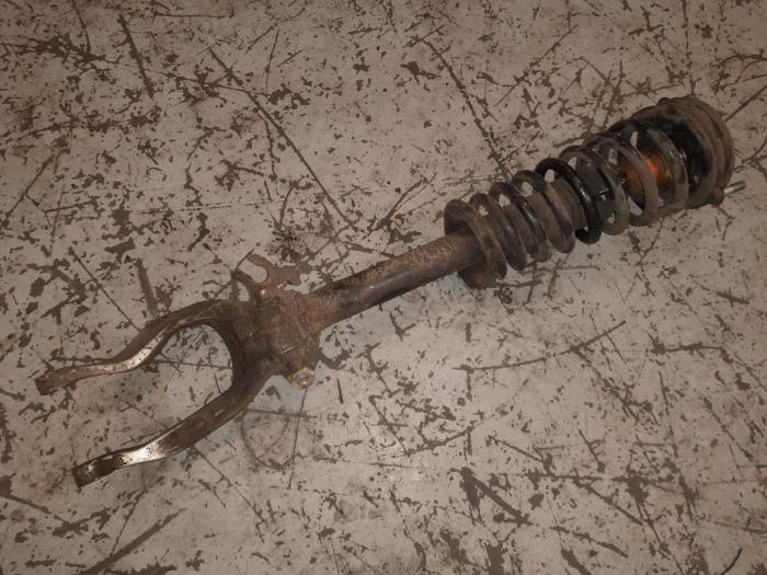 Alfa Romeo GT Schokdemperpoot links-voor