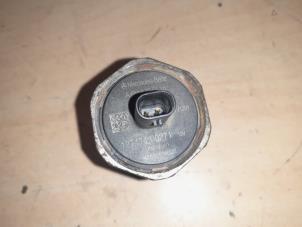 Gebruikte Schakelaar Oliedruk Mercedes Sprinter 3,5t (906.63) 314 CDI 16V Prijs € 25,00 Margeregeling aangeboden door A.T.S. van de Wiel