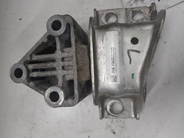 Fiat Ducato Motorsteun