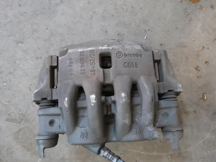 Fiat Ducato Remklauw (Tang) rechts-voor