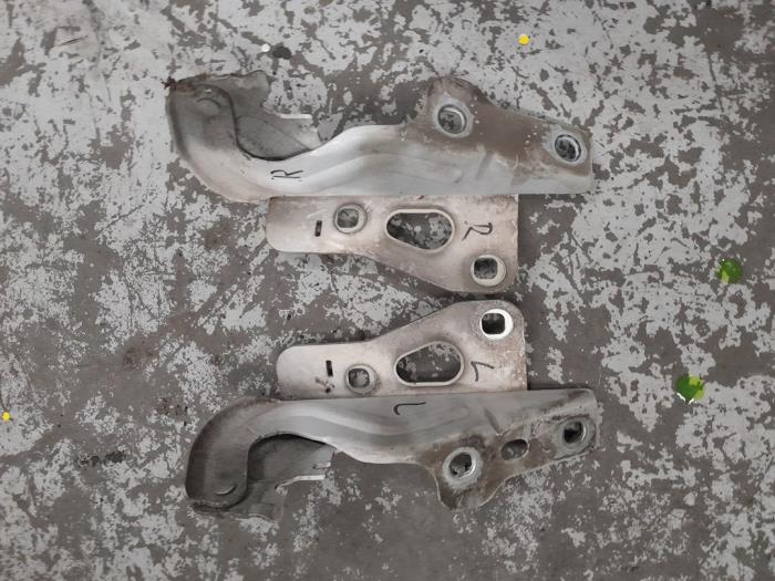 Seat Ibiza Motorkap Scharnier