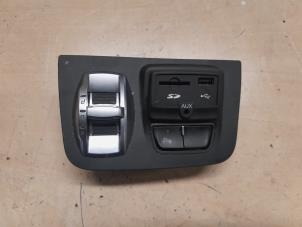 Gebruikte MMI schakelaar Alfa Romeo Giulietta (940) 1.75 TBI 16V QV Prijs € 75,00 Margeregeling aangeboden door A.T.S. van de Wiel