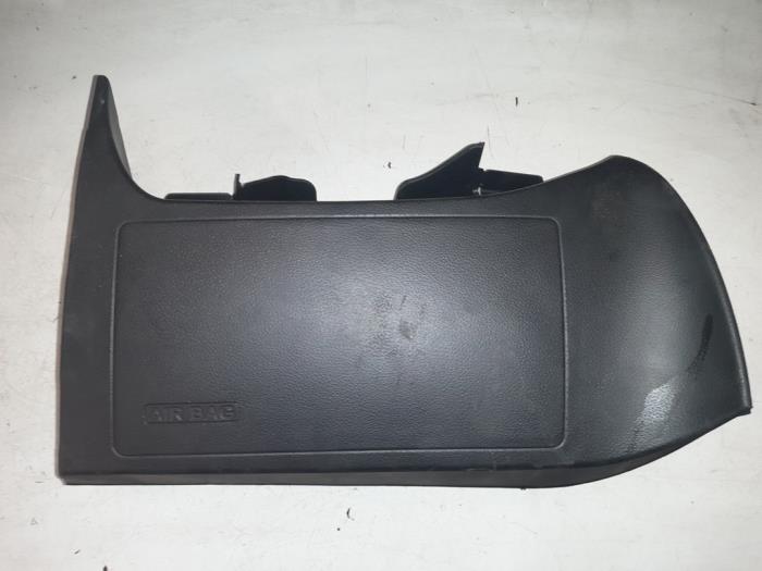 Alfa Romeo Mito Knie airbag