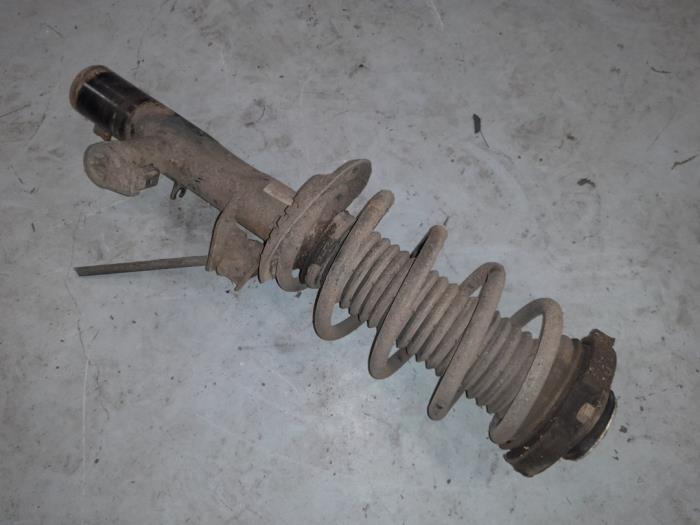 Volkswagen Golf Schokdemperpoot links-voor