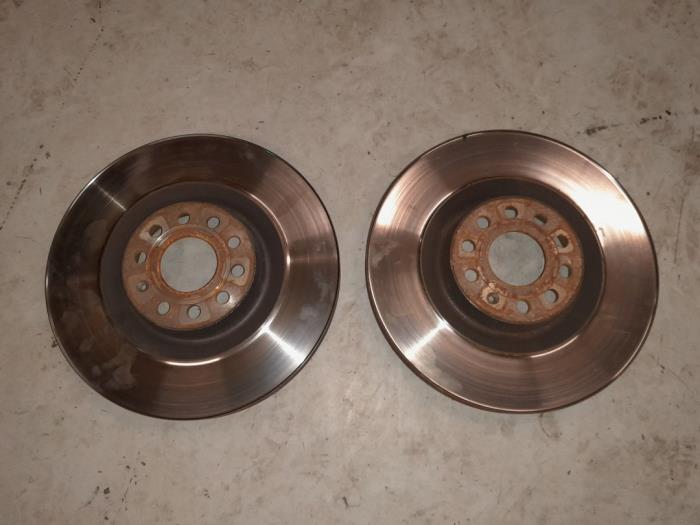 Volkswagen Golf Remschijf voor