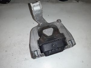 Gebruikte Motorsteun Seat Leon ST (5FF) 1.6 TDI Ecomotive 16V Prijs € 25,00 Margeregeling aangeboden door A.T.S. van de Wiel