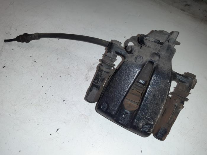 Fiat 500 Remklauw (Tang) links-achter