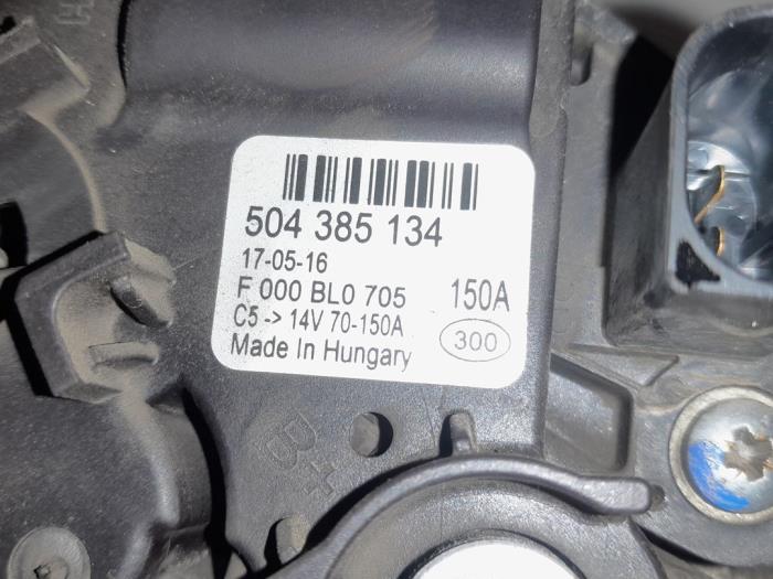 Dynamo van een Fiat Ducato (250) 2.3 D 130 Multijet 2017