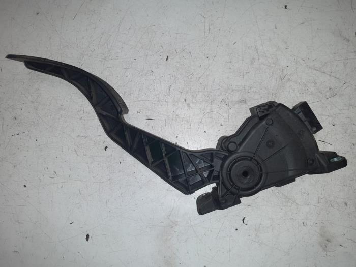 Alfa Romeo 159 Gaspedaal