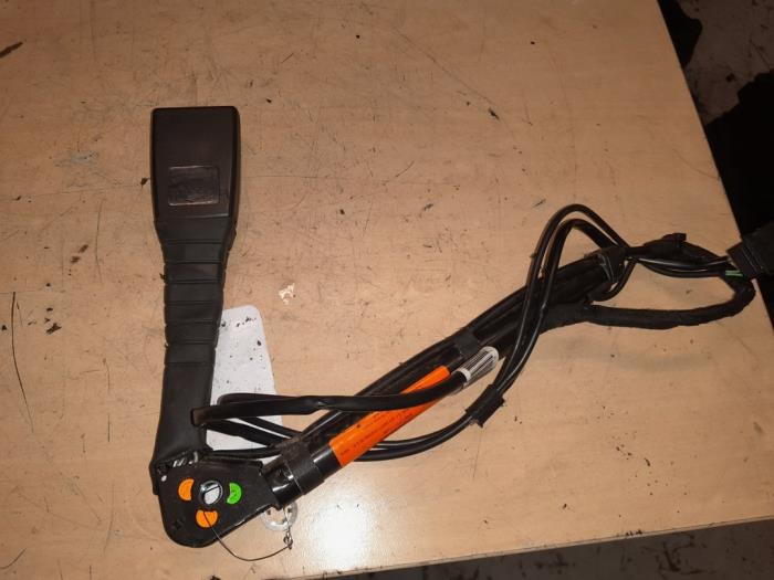 Alfa Romeo 159 Gordelspanner rechts