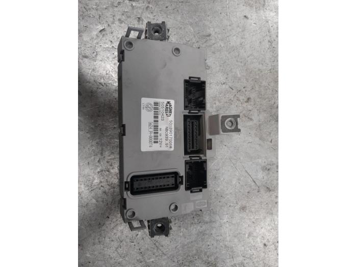 Alfa Romeo 159 Zekeringkast