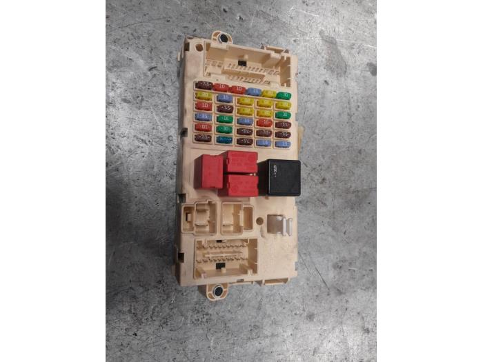 Alfa Romeo Brera Zekeringkast