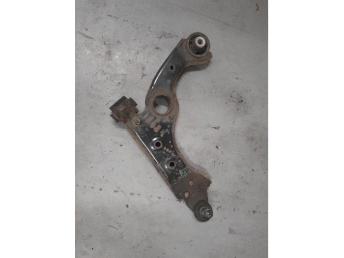 Alfa Romeo Giulietta Draagarm links-voor