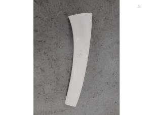 Gebruikte Koplamprand links Peugeot Boxer (U9) 2.2 HDi 100 Euro 4 Prijs € 40,00 Margeregeling aangeboden door A.T.S. van de Wiel