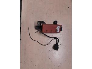 Gebruikte Telefoon Module Audi RS6 Prijs € 30,00 Margeregeling aangeboden door A.T.S. van de Wiel